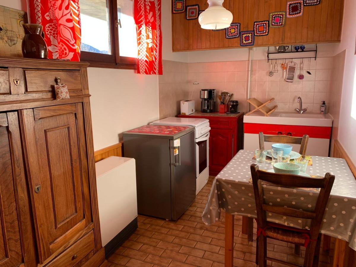 Sympa Avec Terrasse , Maxi 4 Pers.briancon Apartment *