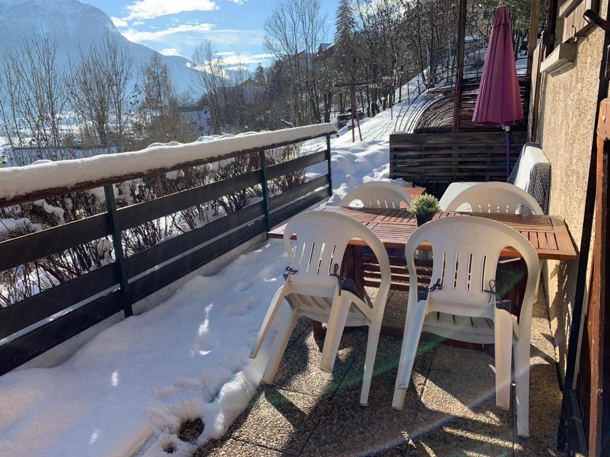 Sympa Avec Terrasse , Maxi 4 Pers.briancon Apartment Briançon
